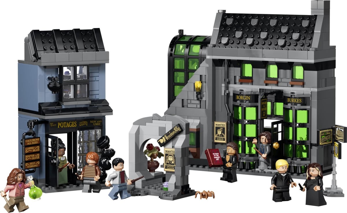 Harry Potter: Knockturn Alley Wizarding Shops