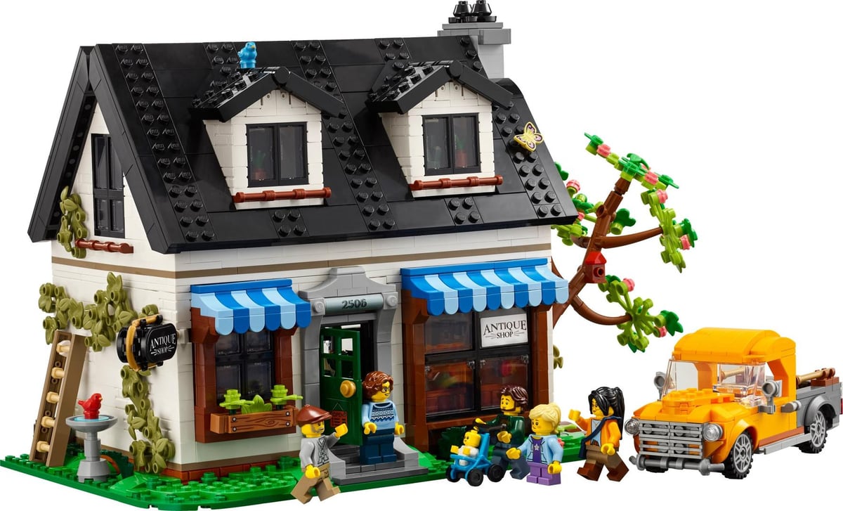BrickLink Designer Program: Antique Shop